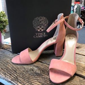 New in box Vince Camuto Corlina Ankle Strap Sandal